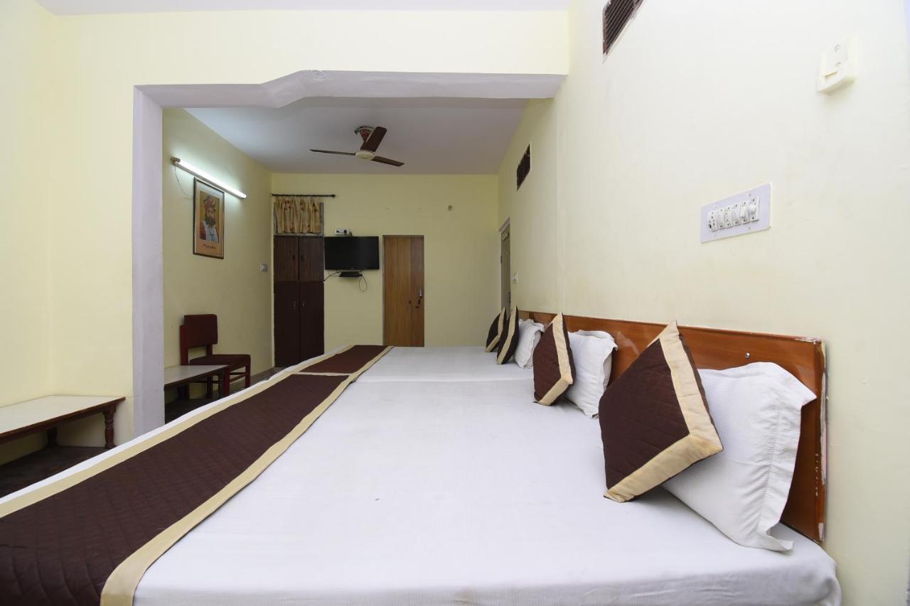 Hotel Jaipur Achrol 외부 사진